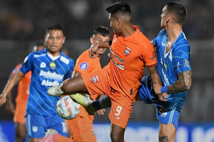 Hasil Liga 1: Gol Bunuh Diri Selamatkan Persib dari Kekalahan di Kandang Borneo FC