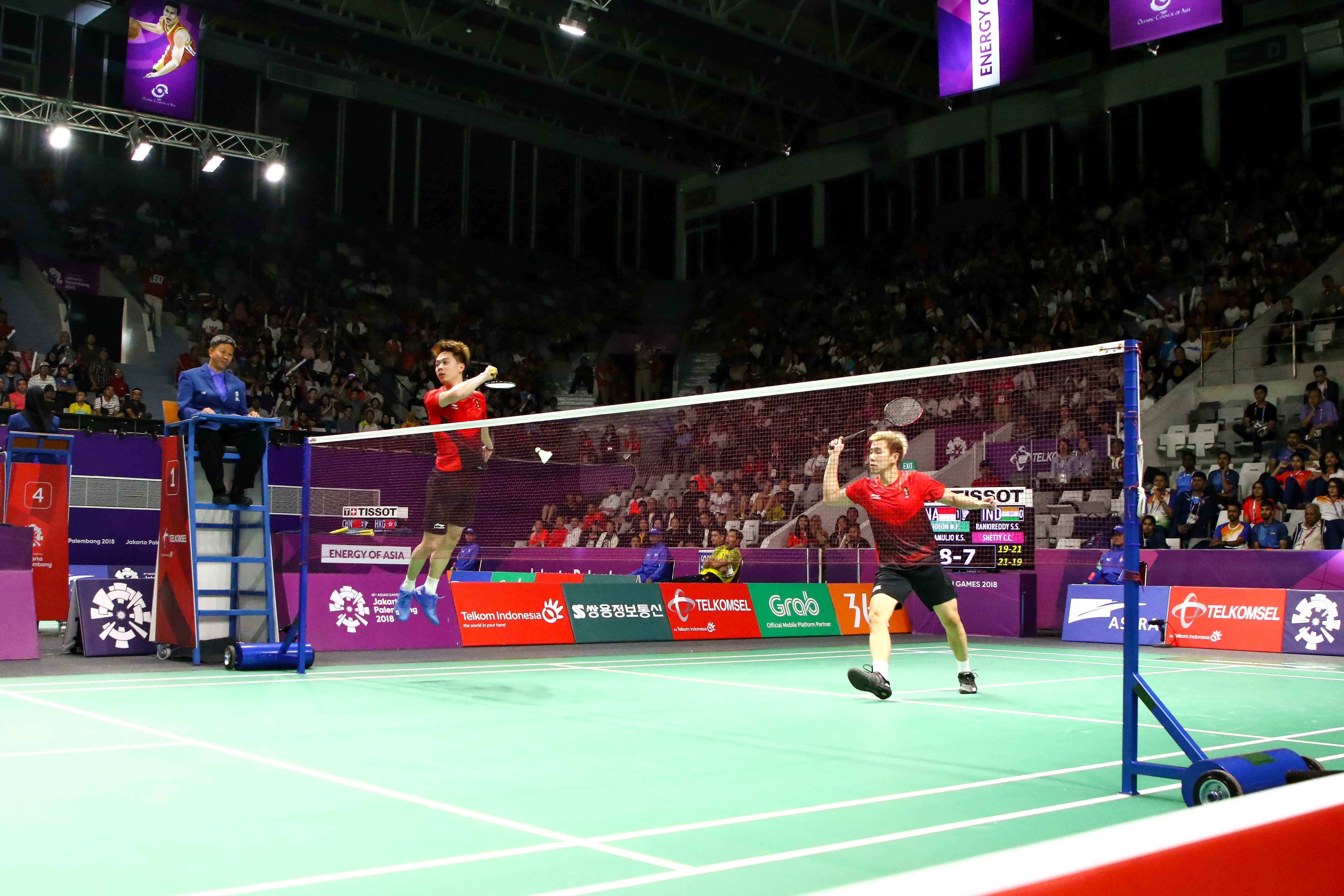 Galeri Foto: Aksi Tim Putra Bulu Tangkis Indonesia Tumbangkan India di Perempat Final Asian Games 2018