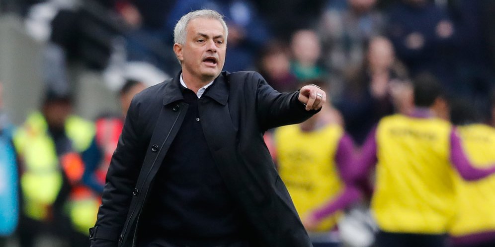 Jose Mourinho Balas Ejekan Arsenal terhadap Tottenham Hotspur dengan Komentar Menohok