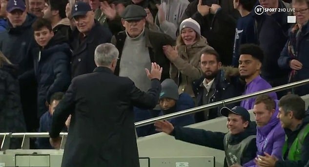 Berperan Besar untuk Gol Kedua Tottenham, Anak Gawang Dapat Sanjungan Jose Mourinho