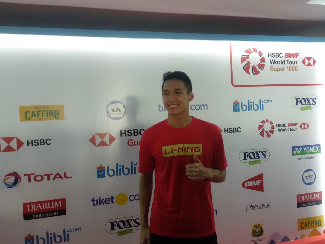 Lolos ke Perempat Final, Jonatan Christie Komentari Anthony dan Kento