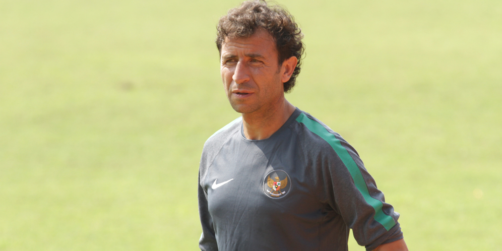 Luis Milla Kemungkinan Tonton Laga Persija Vs Persib