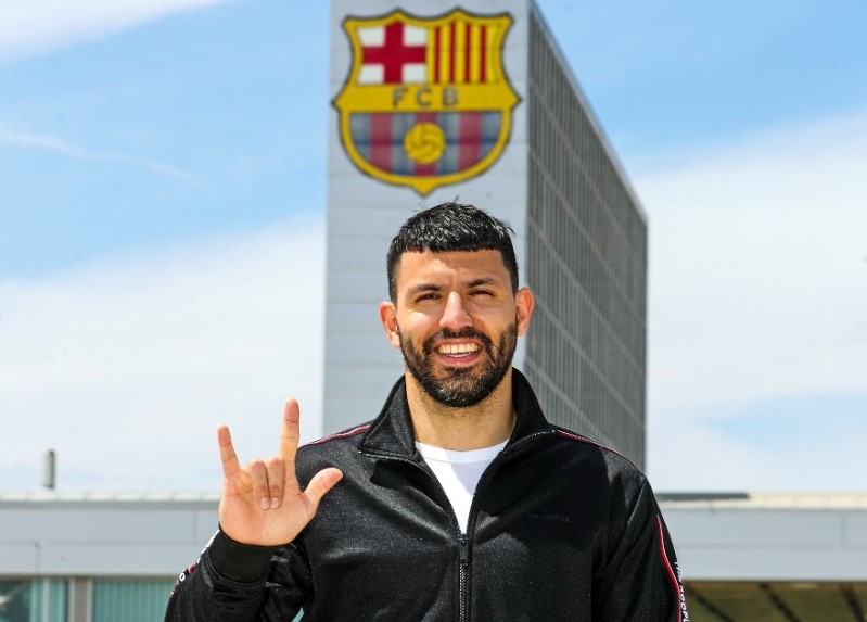 Sergio Aguero Diresmikan, Parade Pemain Gratisan Barcelona Dimulai
