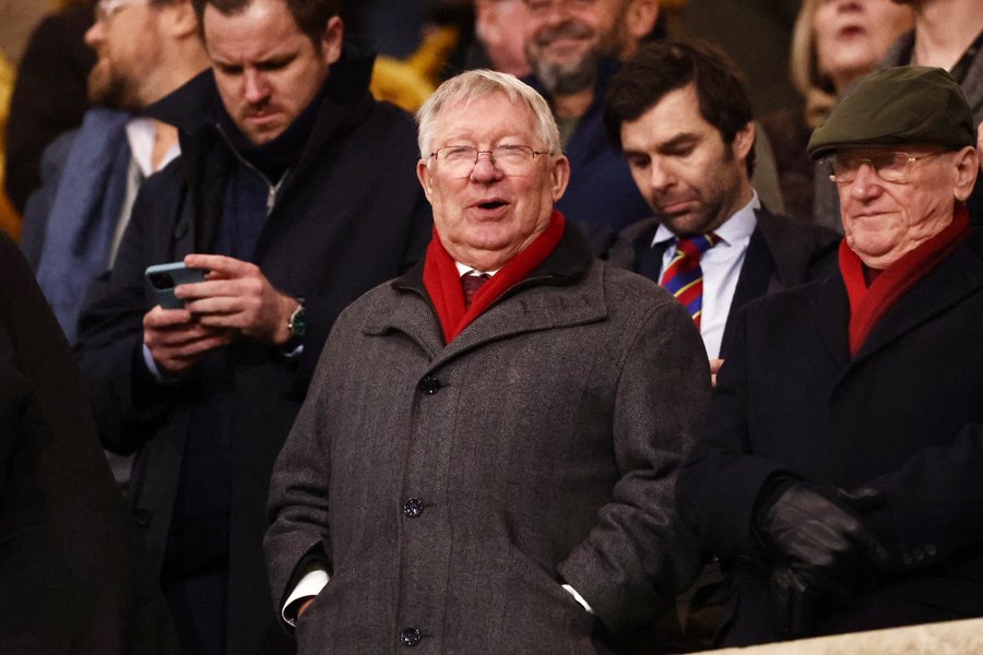 Copot Sir Alex Ferguson sebagai Duta Global Klub, Manchester United Kena Semprot Eric Cantona