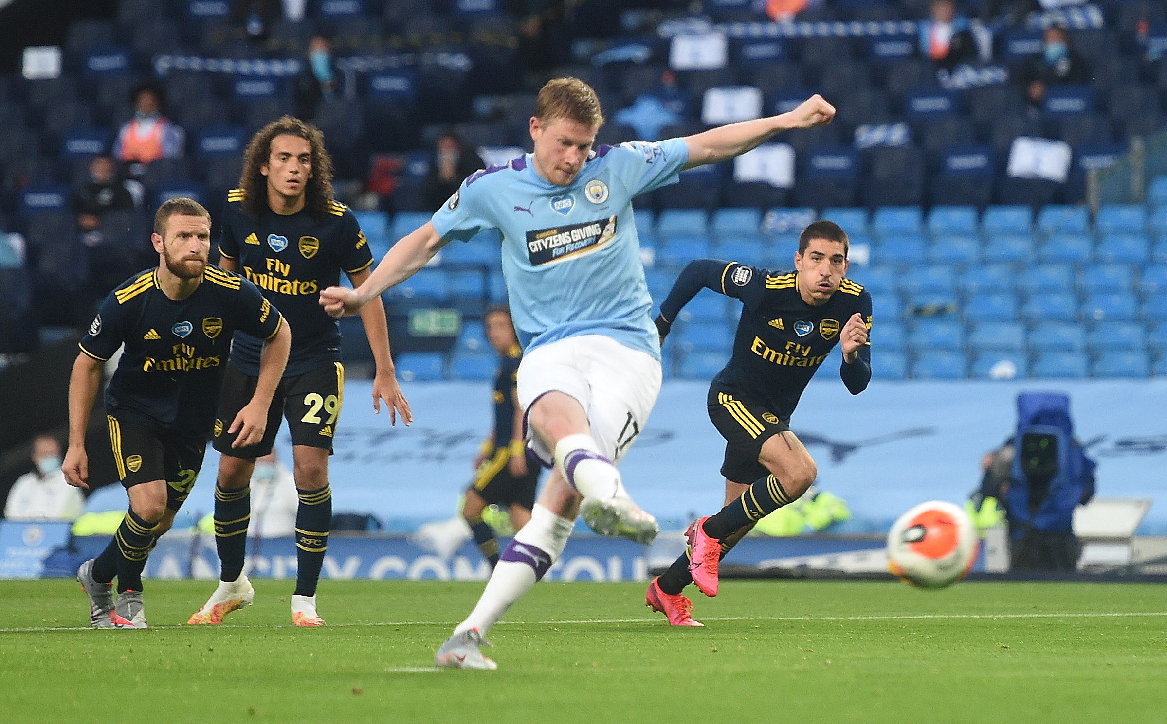 Hasil Laga Liga-liga Eropa: Manchester City Bantai Arsenal, Atletico Madrid Kembali ke Empat Besar