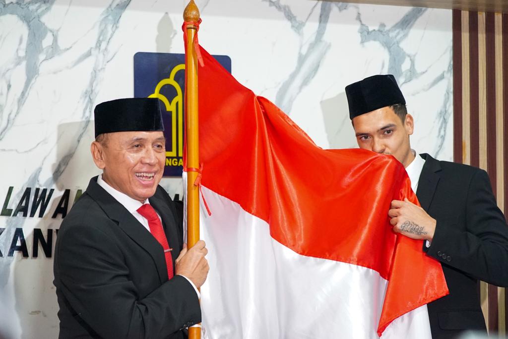 Bantu Proses Naturalisasi Sampai Akhir, Mochamad Iriawan Dianggap Ayah oleh Shayne Pattynama
