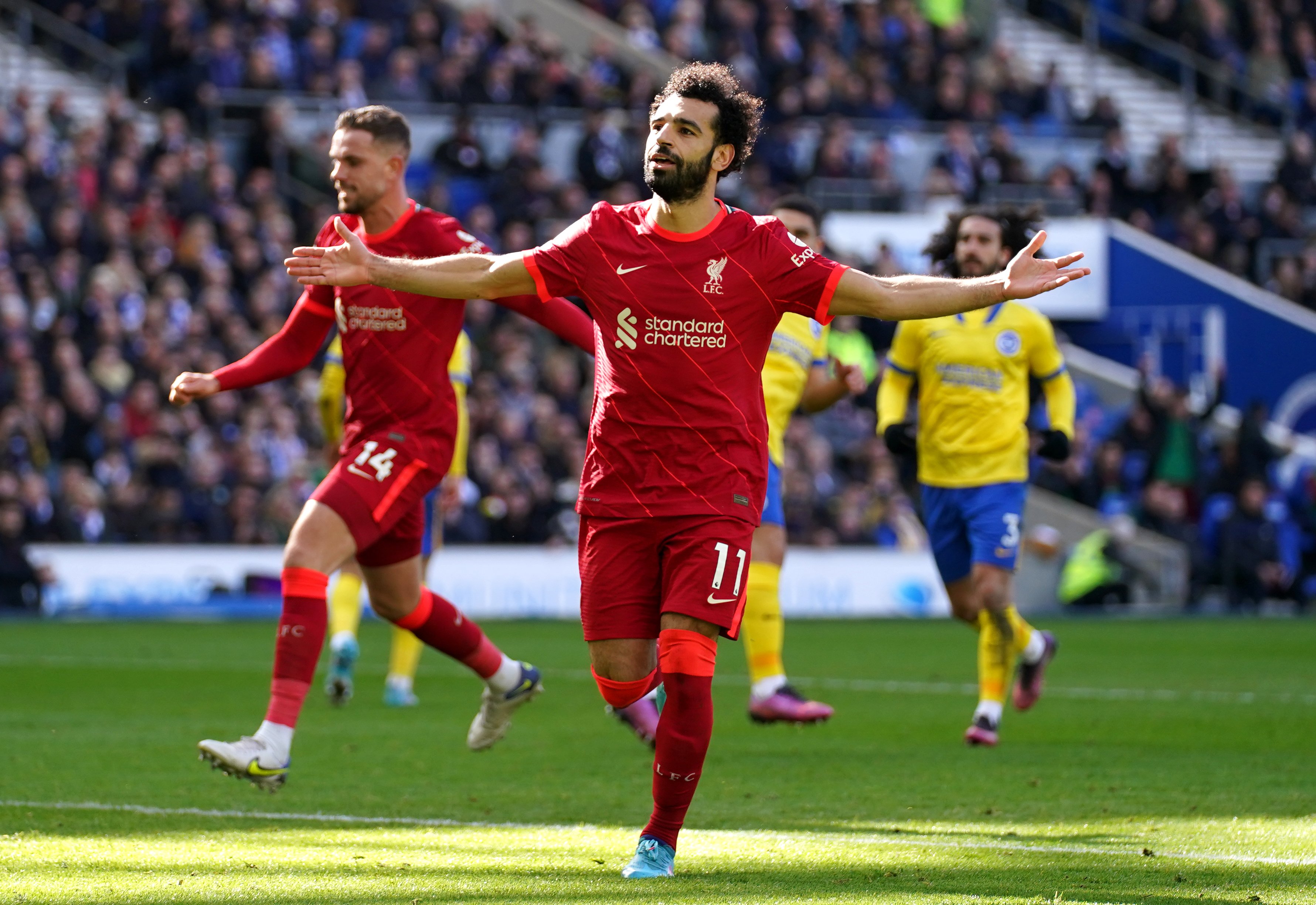 Mohamed Salah Tak Berencana Hengkang ke Madrid atau Barcelona