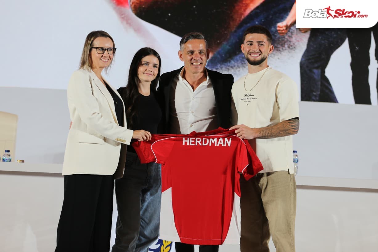 Satu Grup dengan Timnas Indonesia, Pelatih Singapura Kagumi John Herdman