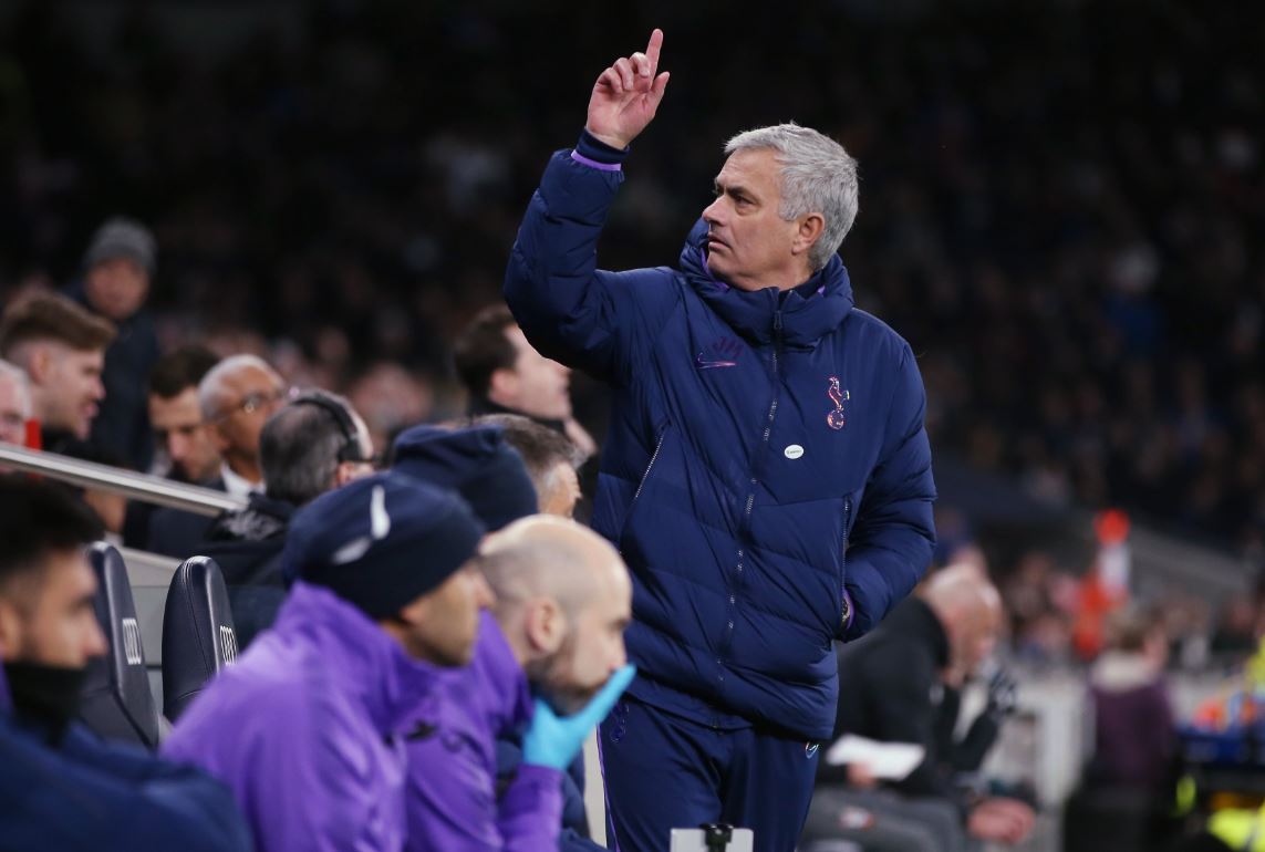 Bukan Man United, Mourinho Lihat Wolves dan Sheffield sebagai Ancaman di Empat Besar Premier League