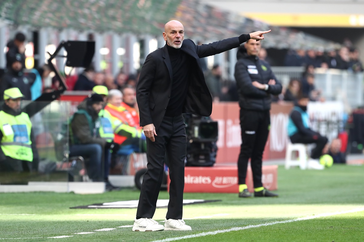 Milan Dibantai Sassuolo, Stefano Pioli Lupakan Scudetto