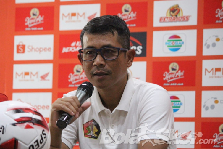 Pelatih Persik Setuju dengan Kebijakan PSSI terkait Gaji 25 Persen