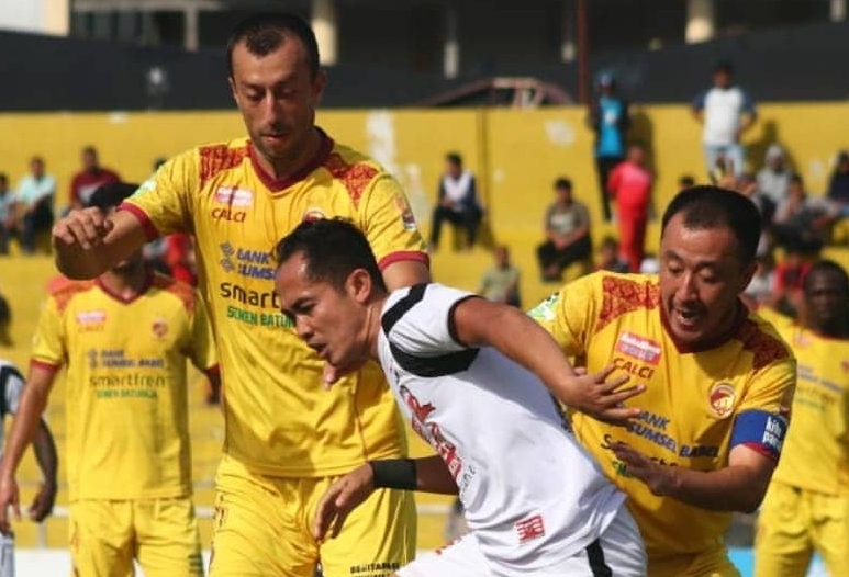 Sriwijaya FC 1-2 Madura United, Laskar Sape Kerrab Merangsek ke Posisi Kedua
