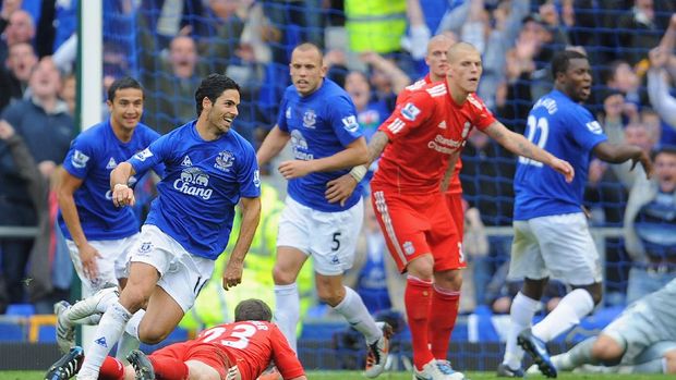 Nostalgia - Kemenangan Terakhir Everton di Derby Merseyside Kirim Liverpool ke Zona Degradasi