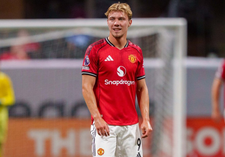 Benjamin Sesko Datang, Rasmus Hojlund Disarankan Tinggalkan Manchester United