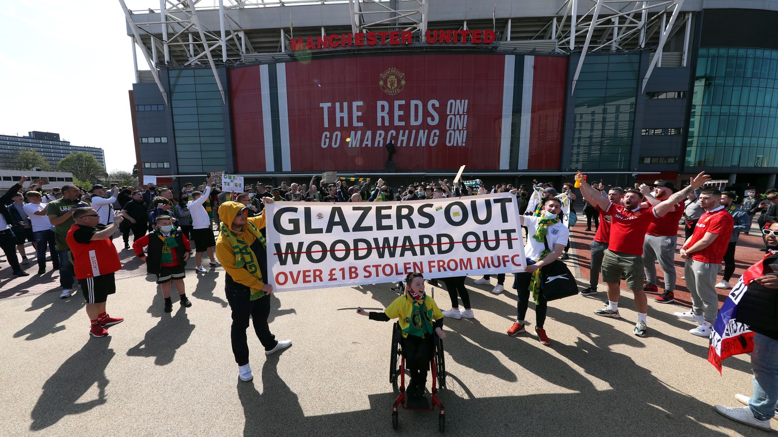 Keluarga Glazer Siap Penuhi Tuntutan Suporter Manchester United