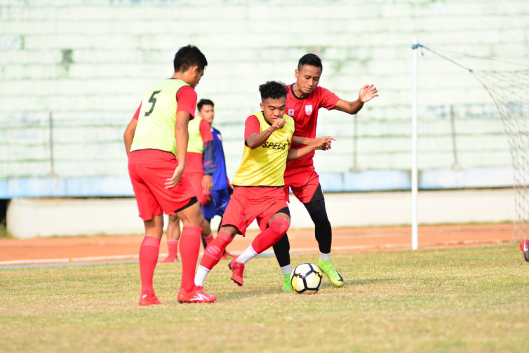 Liga 2 2018: Persis Solo Tak Pikirkan Tren Menurun Semen Padang
