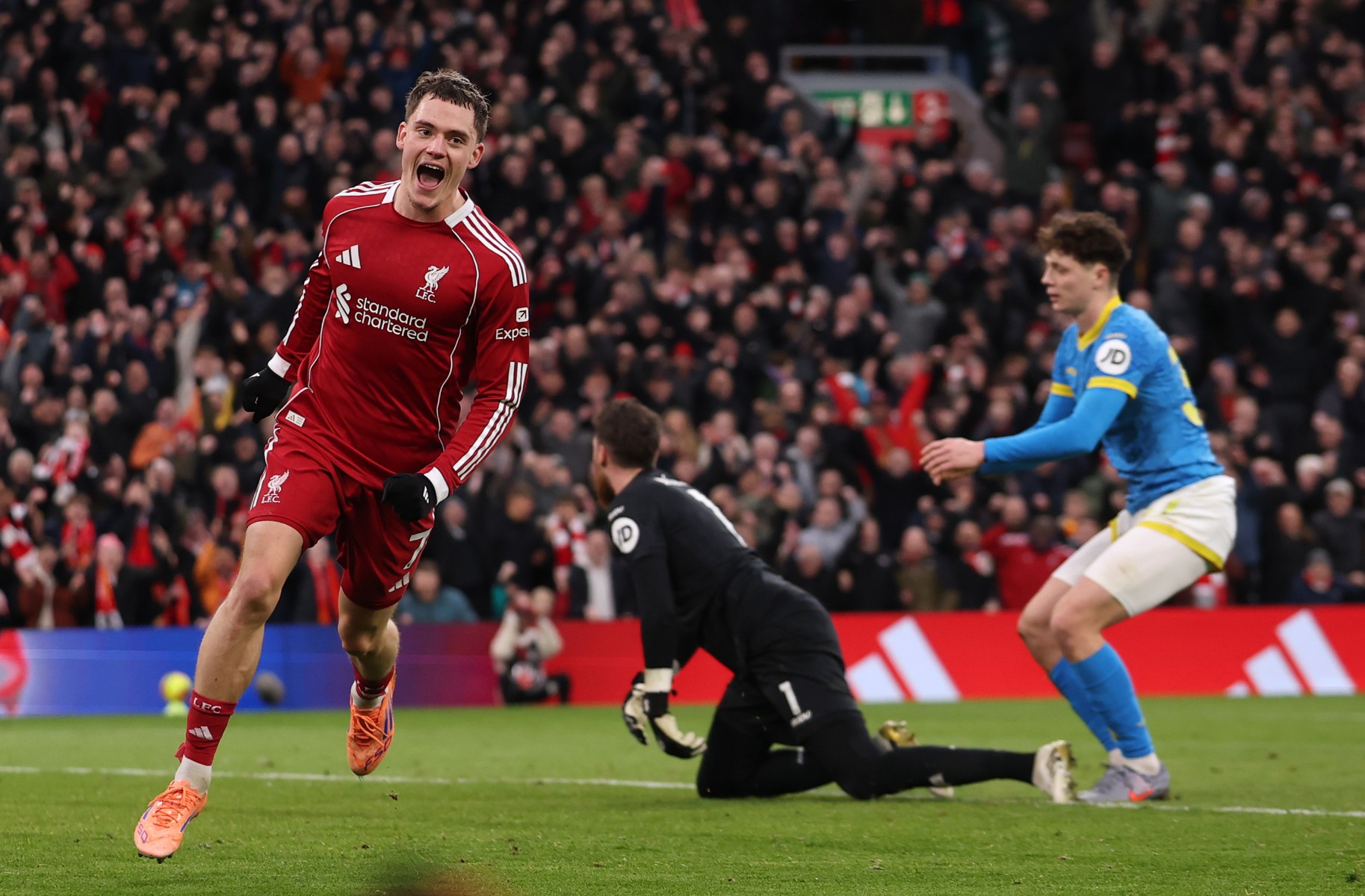 Hasil Premier League: Liverpool dan Arsenal Kompak Menang 2-1 di Kandang