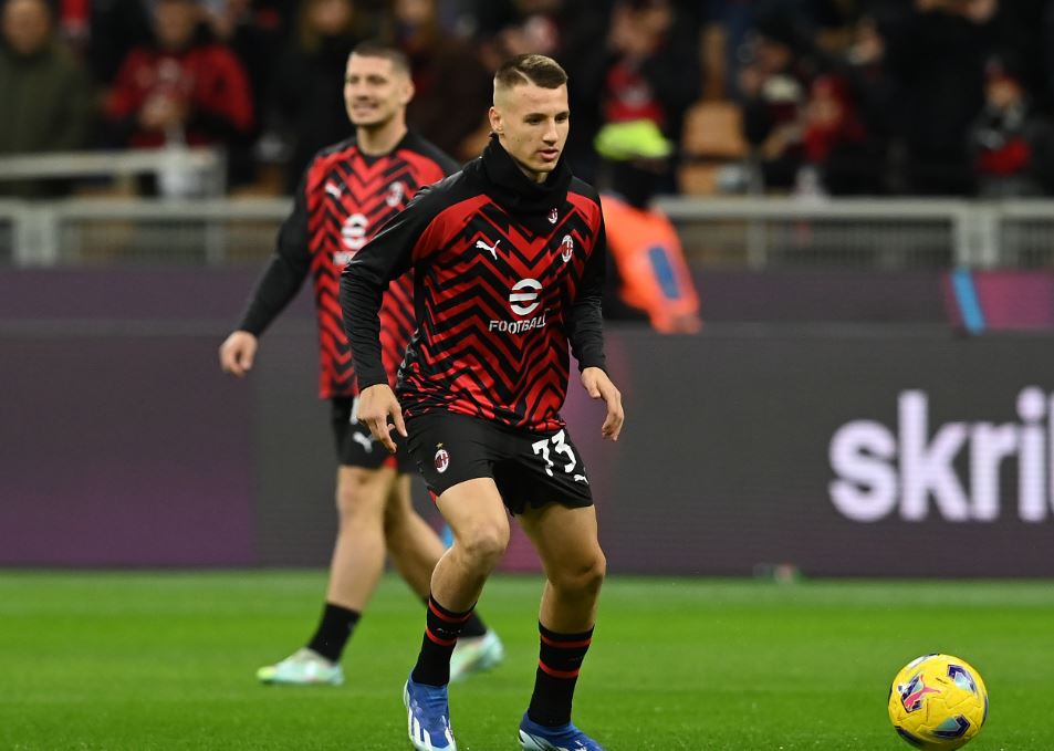 AC Milan 1-0 Fiorentina: Francesco Camarda Jadi Debutan Termuda Sepanjang Masa Serie A