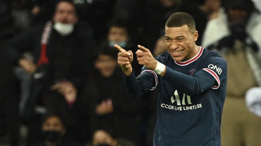 Mbappe Buka Peluang Perpanjang Kontrak, PSG Merespons