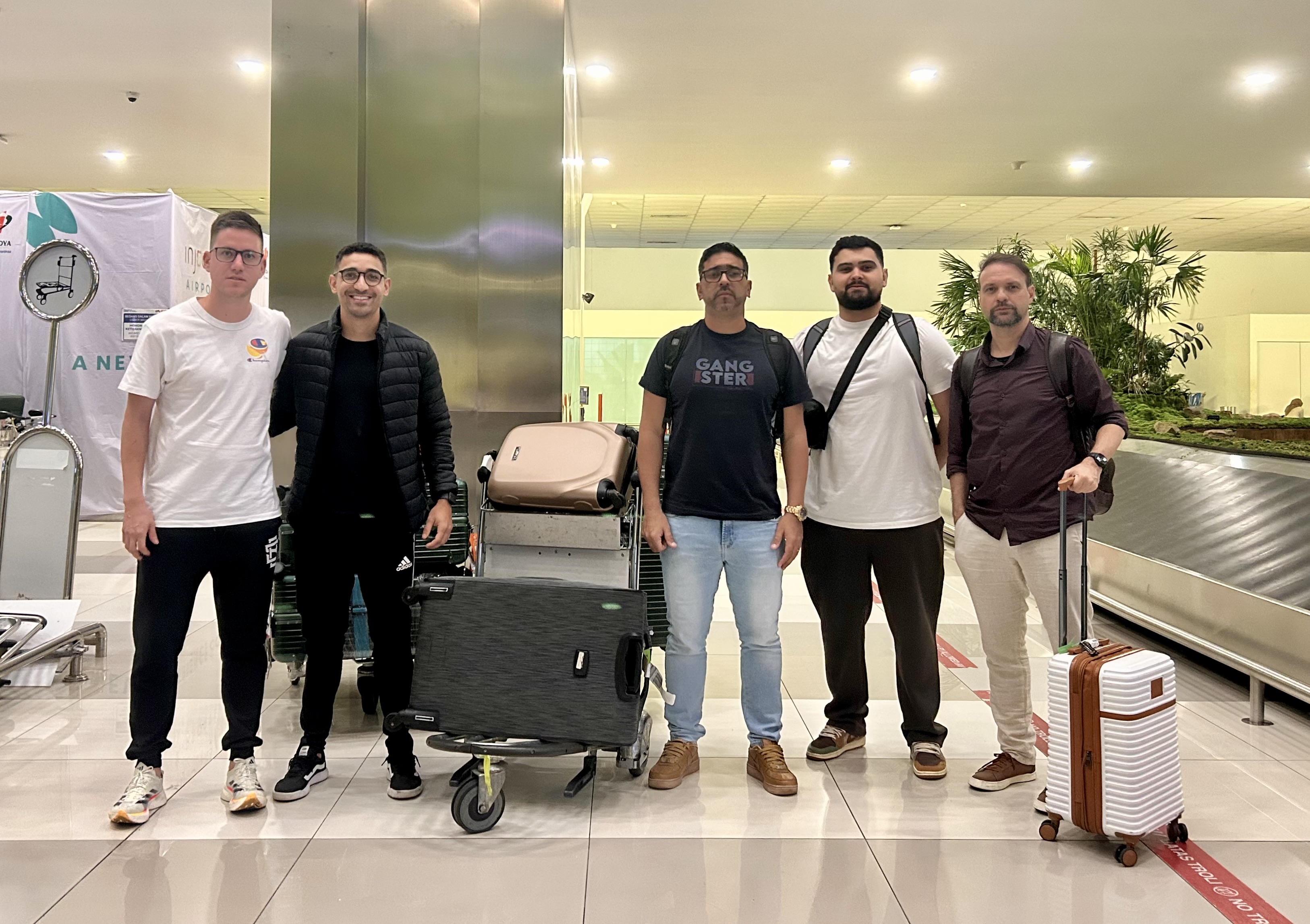Tiba di Jakarta, Pelatih Baru Persija Mauricio Souza Langsung Janjikan Trofi Liga 1 untuk The Jakmania