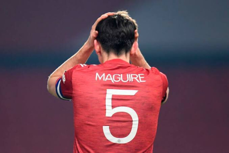 Fans Man United Dag-Dig-Dug, Harry Maguire Masuk Proyeksi Erik ten Hag Musim Ini