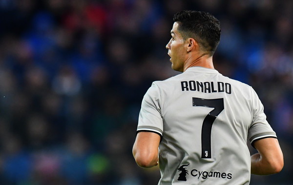 Cristiano Ronaldo Dituding Boikot UEFA Nations League