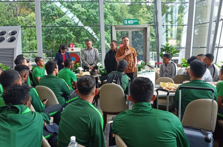 Ketum PSSI Iwan Bule Berikan Motivasi kepada Pemain Timnas Indonesia Sebelum Lawan Malaysia
