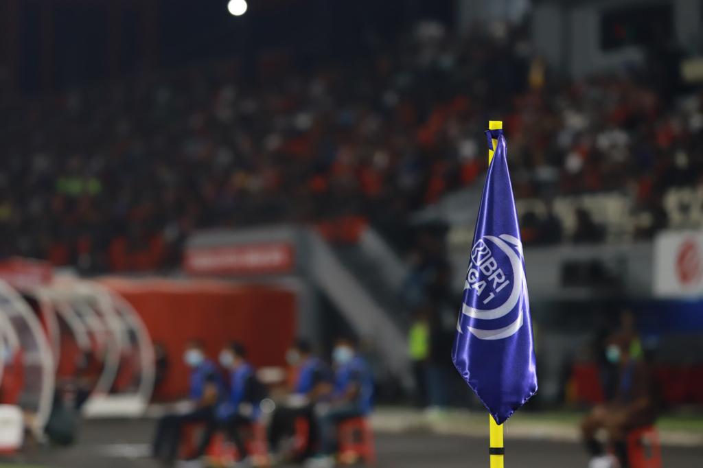 BRI Liga 1 2023/2024 Bawa Dampak Positif untuk UMKM