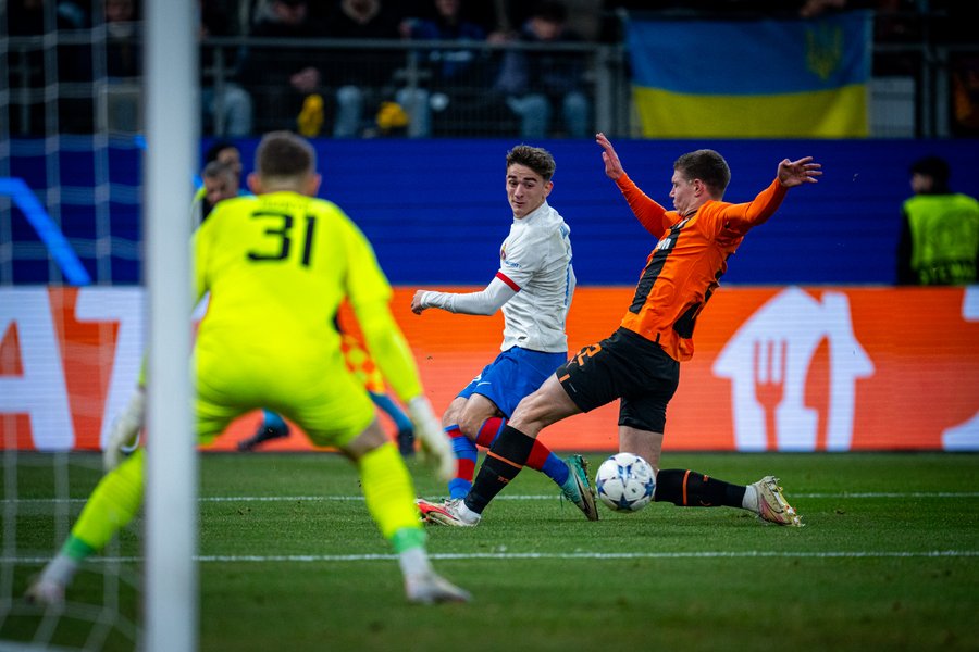 Barcelona Pernah Ditekuk Shakhtar, Ujungnya Jadi Juara Liga Champions