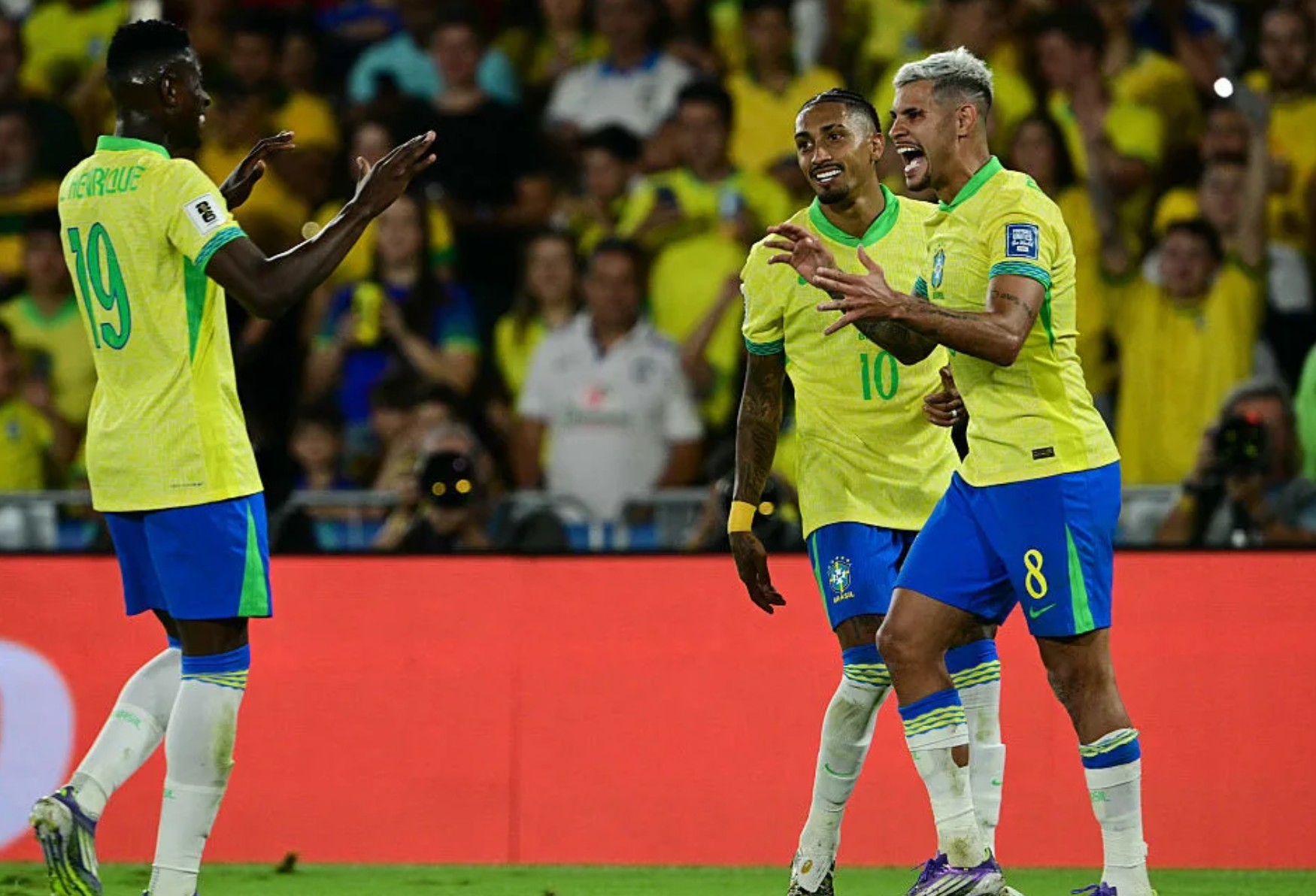 Brasil Bekuk Chile 3-0