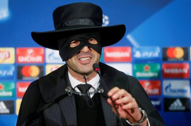 Lolos 16 Besar Liga Champions, Pelatih Shakhtar Pakai Topeng Zorro