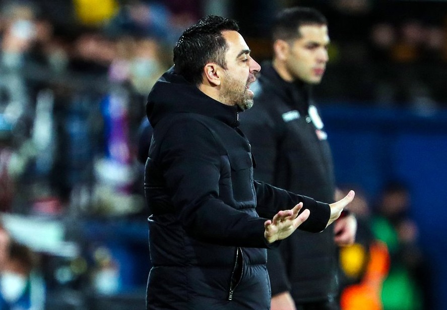 Xavi Akui Barcelona Beruntung Kalahkan Villarreal