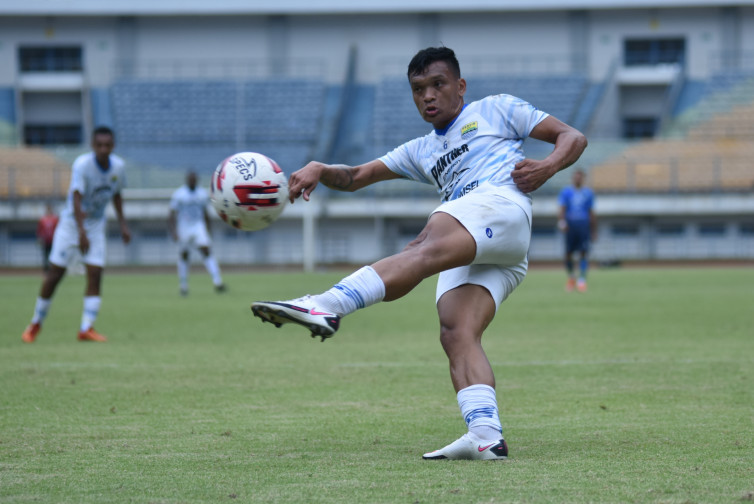Persis Solo Resmi Perkenalkan Ferdinand Sinaga dan Alfath Fathier