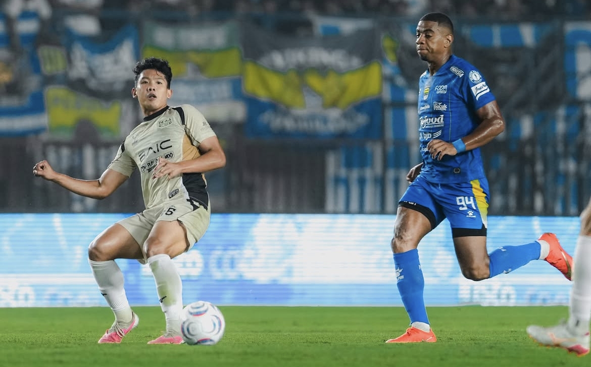 Persib Bandung vs Dewa United (Instagram/Dewa United)