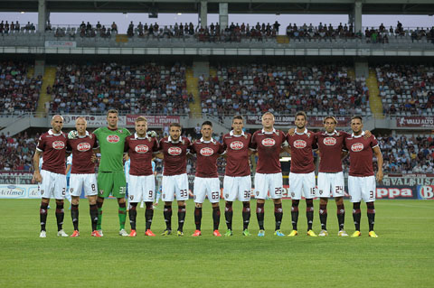 Torino Berminat Rekrut Hart