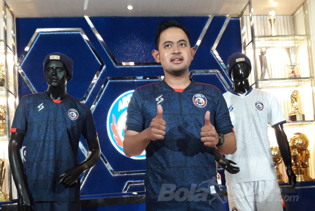 Makna Relief Candi di Jersey Terbaru Arema FC