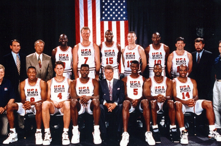 Nostalgia: Ketika Amerika Serikat Membentuk Dream Team Basket
