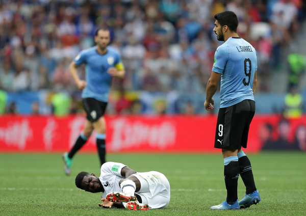 Piala Dunia 2018: Raphael Varane Ungkap Kondisi Cedera Samuel Umtiti