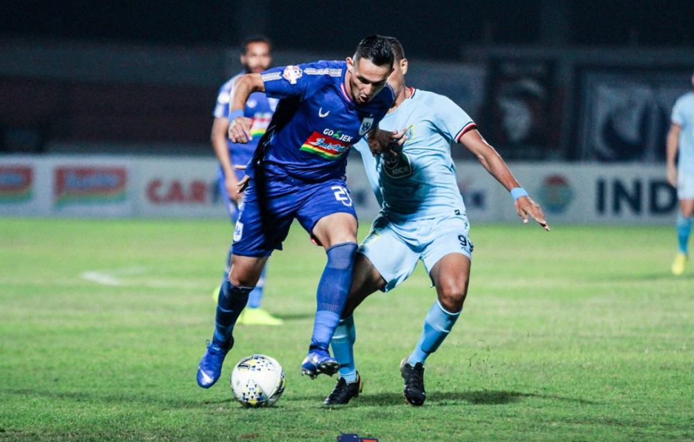 PSIS Semarang 2-0 Persela Lamongan: Mahesa Jenar Hadirkan Debut Buruk Nil Maizar