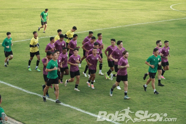 Kata Shin Tae-yong soal Jordi Amat dan Sandy Walsh Ikut Latihan Timnas Indonesia