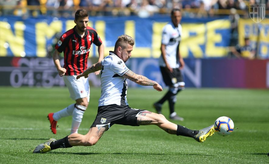Parma 1-1 Milan: Inkonsistensi Rossoneri Berlanjut di Ennio Tardini