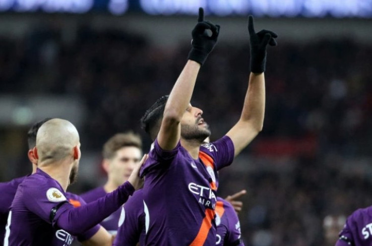 Cetak Gol Kemenangan Man City, Riyad Mahrez Kenang Mendiang Bos Leicester