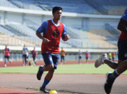 Sambut Liga 1, Bek Muda Persib Jadikan Piala Menpora Jadi Pembelajaran