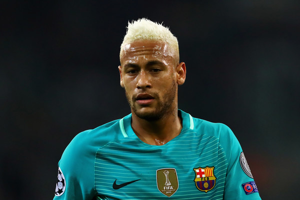 Barcelona Resmi Perpanjang Kontrak Neymar Hingga 2021