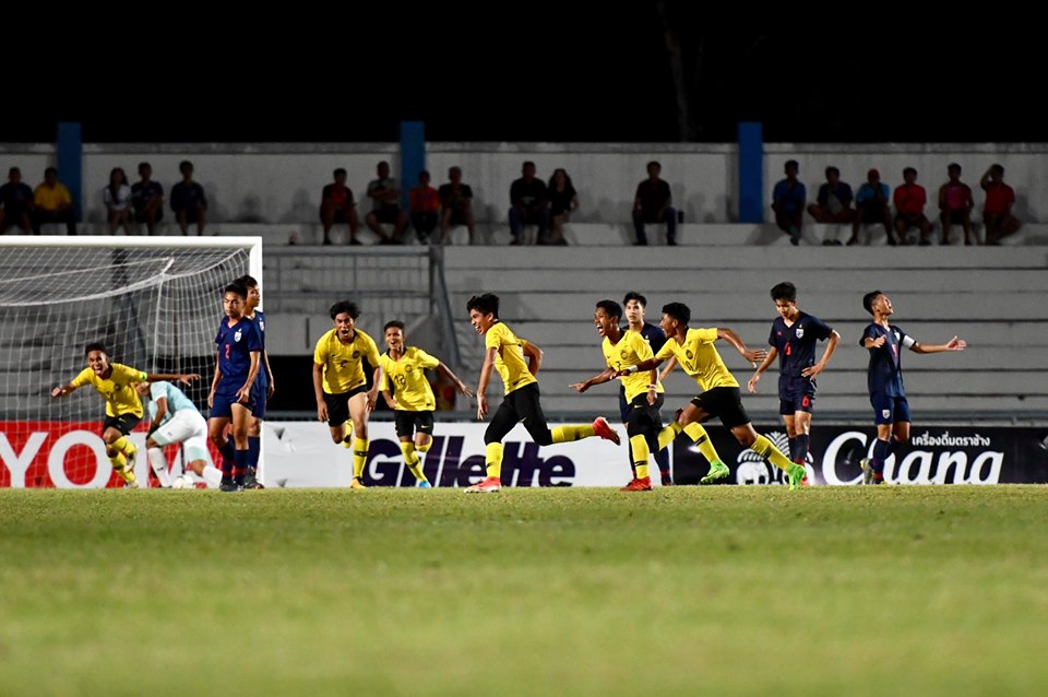 Diwarnai Aksi Saling Pukul, Timnas Malaysia U-15 Tekuk Thailand 2-1 dan Jadi Juara Piala AFF U-15