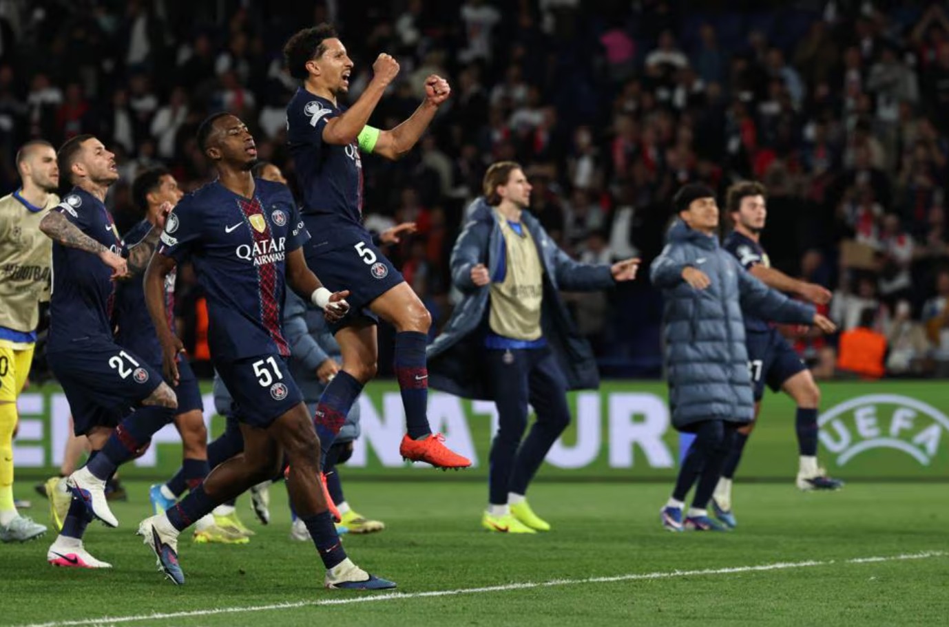 Belum Aman, Luis Enrique Minta PSG Cetak 3 Gol di Markas Bayern Munchen