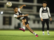 Persib Bandung Resmi Perkenalkan Dimas Drajad sebagai Rekrutan Terbaru