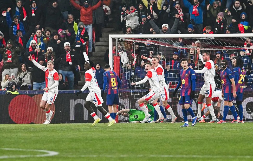 Gagal Clean Sheet Lagi, Barcelona Diminta Segera Benahi Lini Belakang