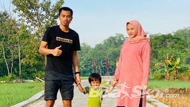 Duo Madura United Nikmati Waktu bersama Anak