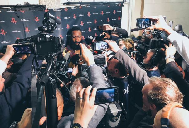 Hasil NBA: Rockets Kalahkan Knicks, James Harden buat 61 Poin 